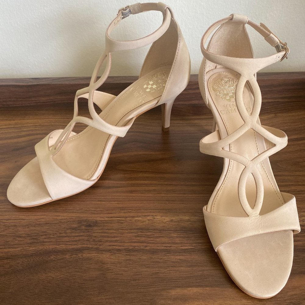 NEW Vince Camuto Payto Ankle Strap Sandal Nude